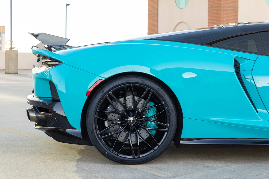 2022 McLaren GT - Image 20 of 31