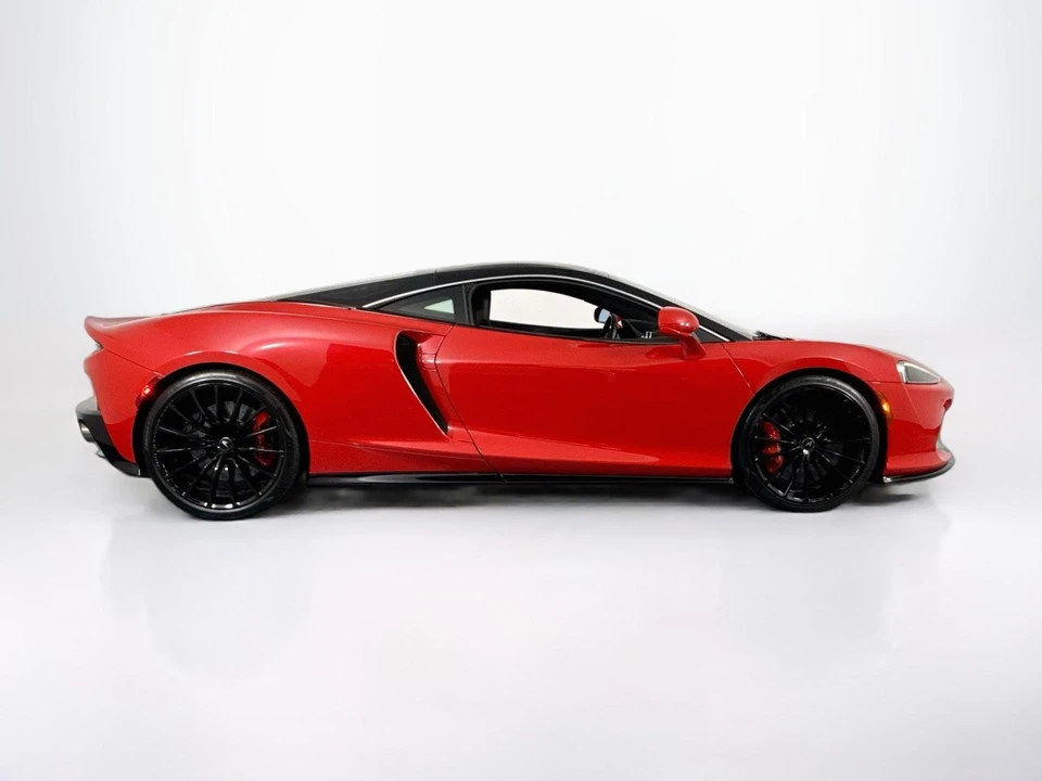 2022 McLaren GT - Image 4 of 31