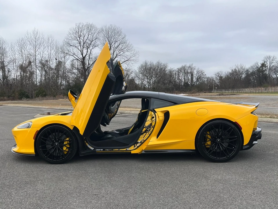 2022 McLaren GT - Image 7 of 12