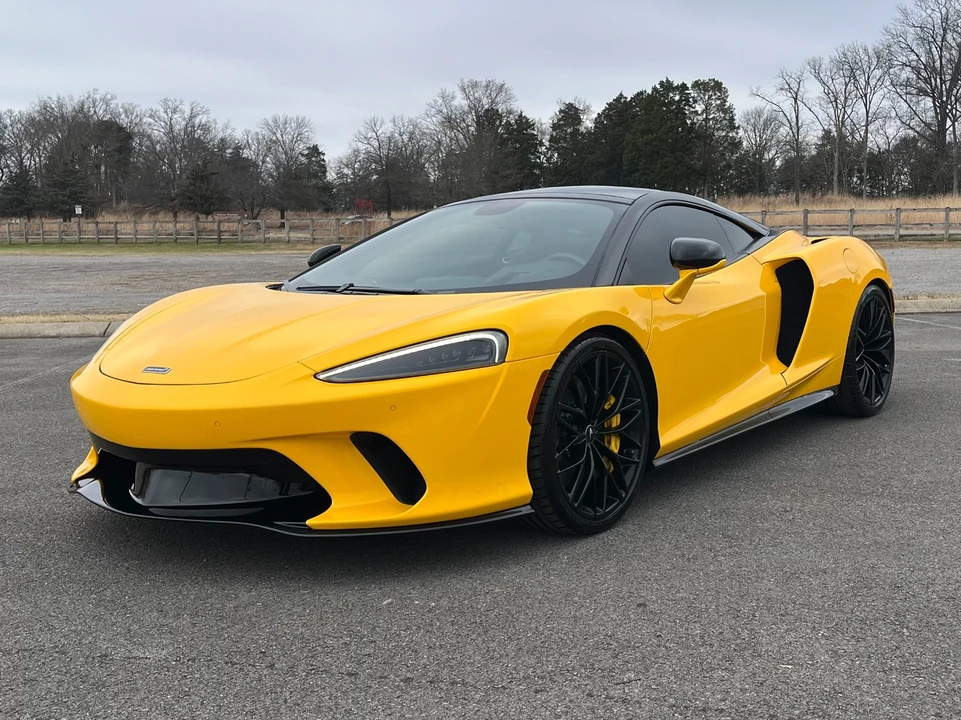 2022 McLaren GT - Image 14 of 21