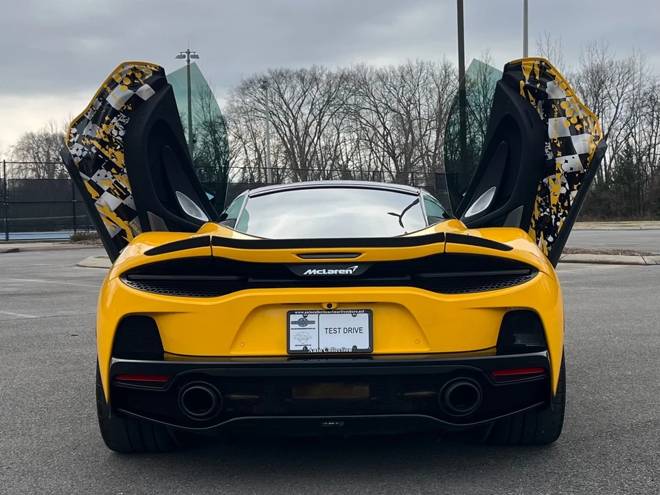 2022 McLaren GT - Image 6 of 21