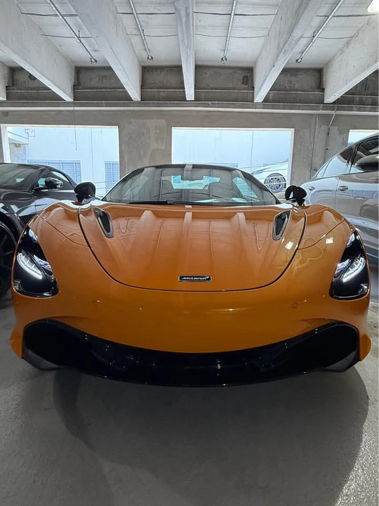 2022 McLaren 720S Spider - Image 18 of 21