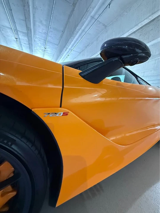 2022 McLaren 720S Spider - Image 11 of 21