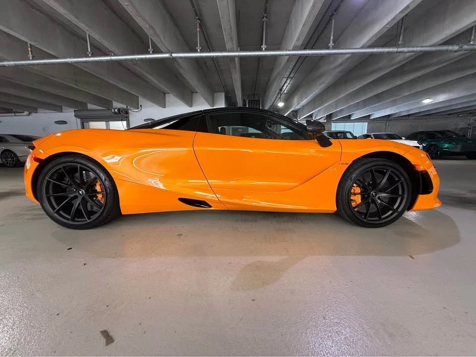 2022 McLaren 720S Spider - Image 6 of 21