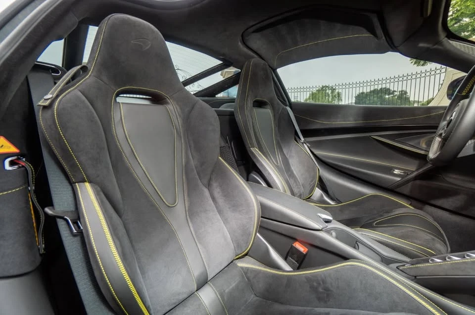 2022 McLaren 720S - Image 11 of 14
