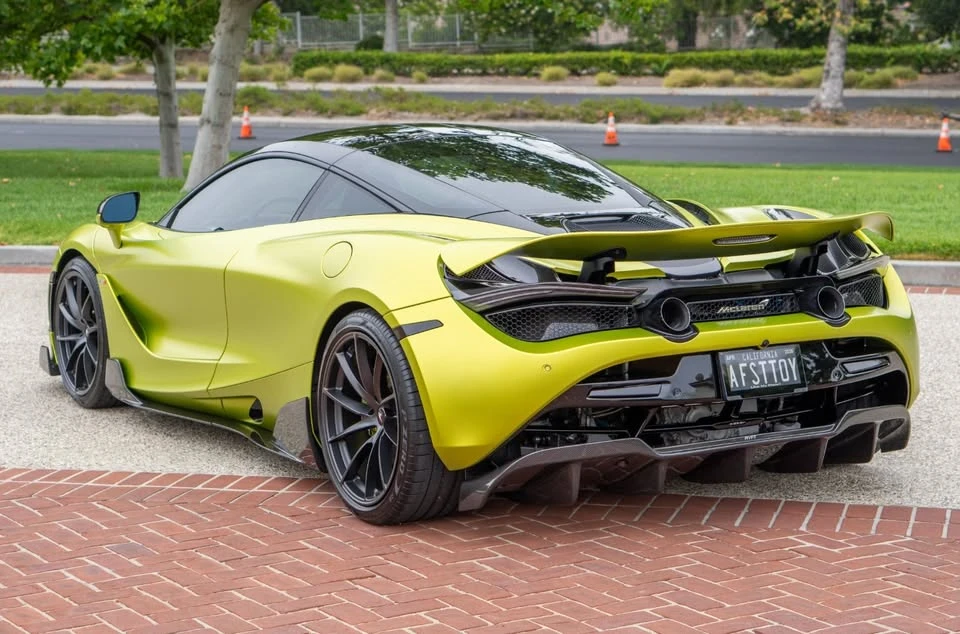 2022 McLaren 720S - Image 7 of 14