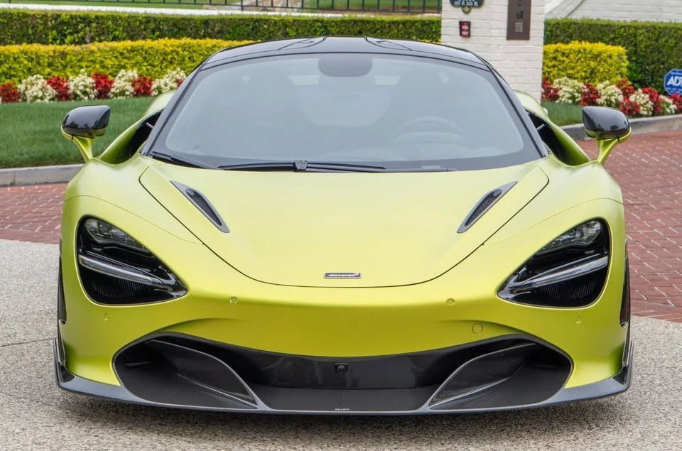 2022 McLaren 720S - Image 2 of 14