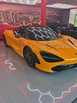 2022 McLaren 720S