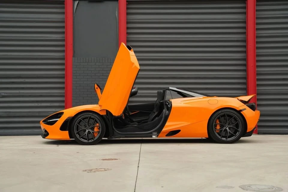 2022 McLaren 720S Spider - Image 4 of 20