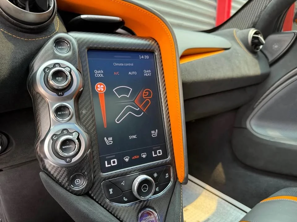 2022 McLaren 720S Spider - Image 19 of 20