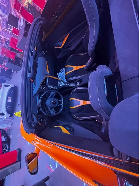 2022 McLaren 720S Spider - Image 7 of 7
