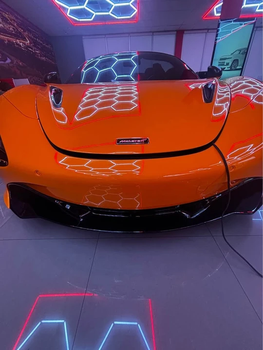 2022 McLaren 720S Spider - Image 2 of 7