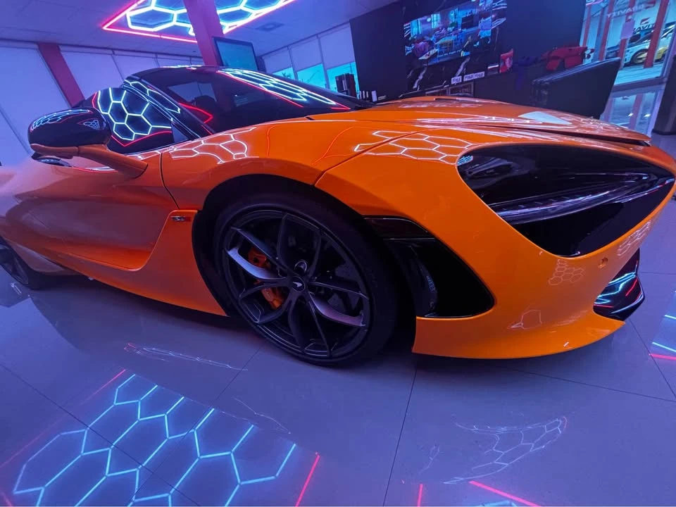 2022 McLaren 720S Spider - Image 4 of 7