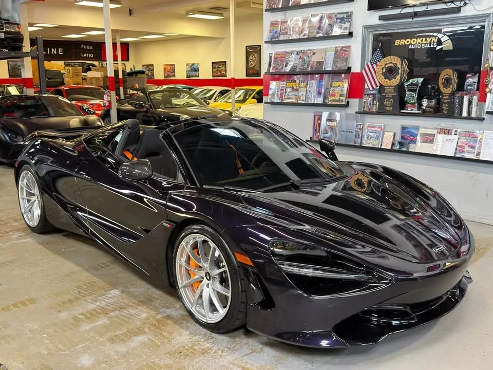 2022 McLaren 720S Spider - Image 3 of 10