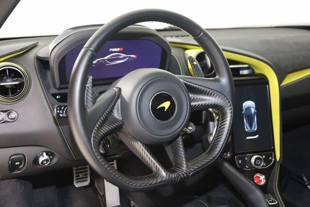 2022 McLaren 720S - Image 7 of 20