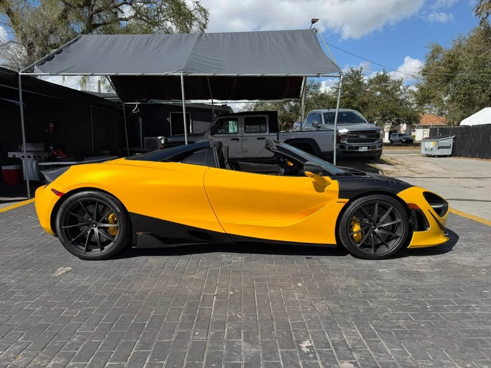 2022 McLaren 720S Spider - Image 3 of 14
