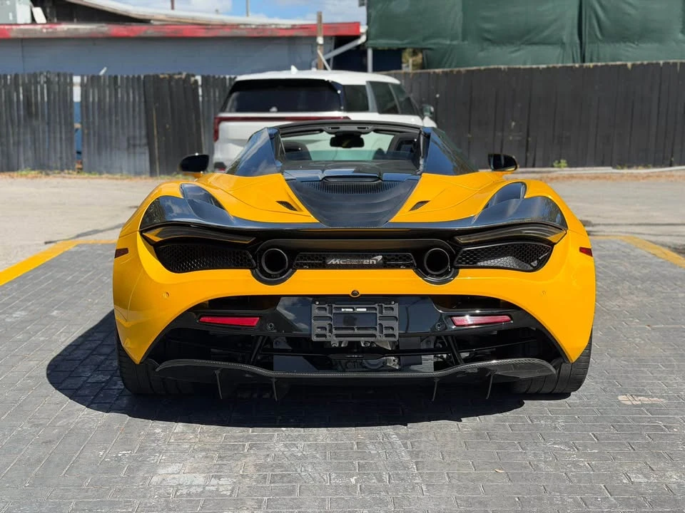 2022 McLaren 720S Spider - Image 7 of 14