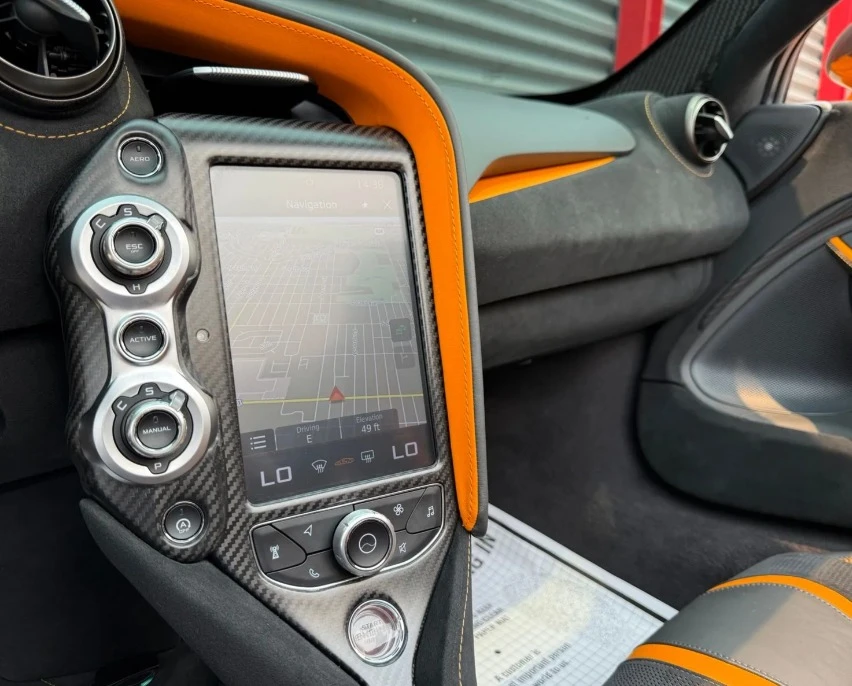2022 McLaren 720S Spider - Image 11 of 12