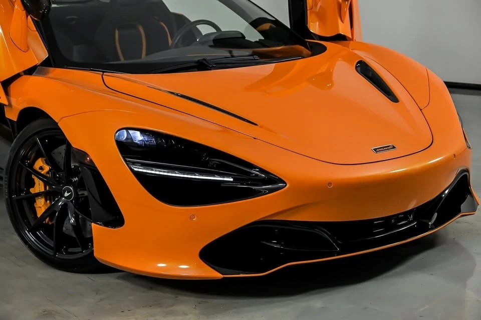2022 McLaren 720S Spider - Image 3 of 20