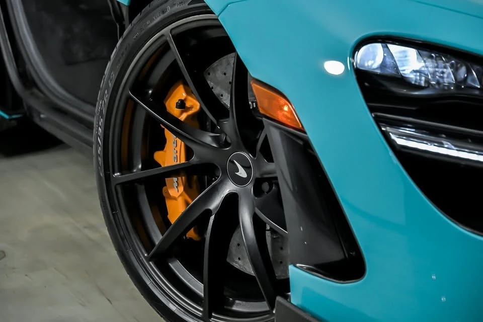 2022 McLaren 720S Spider - Image 4 of 20