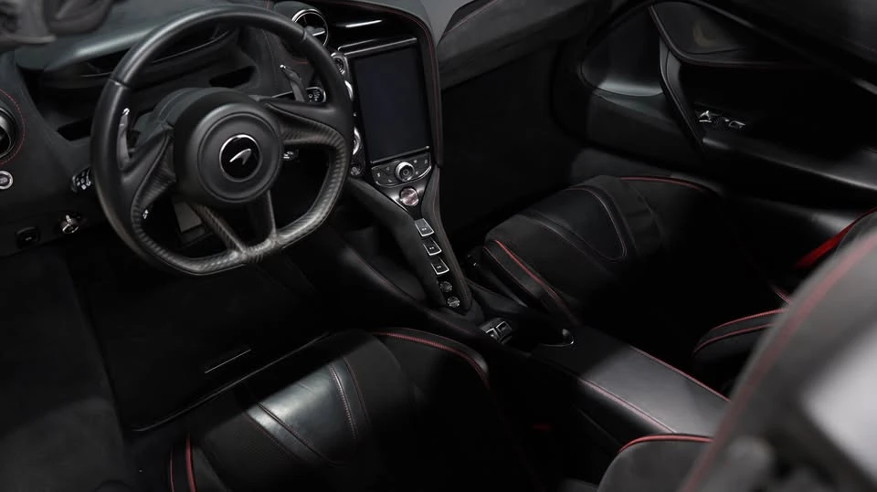 2022 McLaren 720S Spider - Image 14 of 20