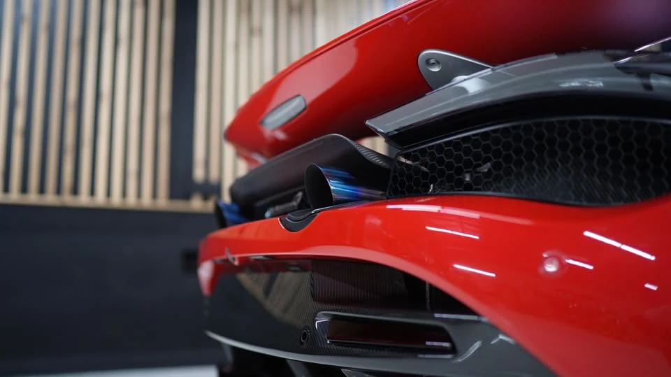 2022 McLaren 720S Spider - Image 13 of 20