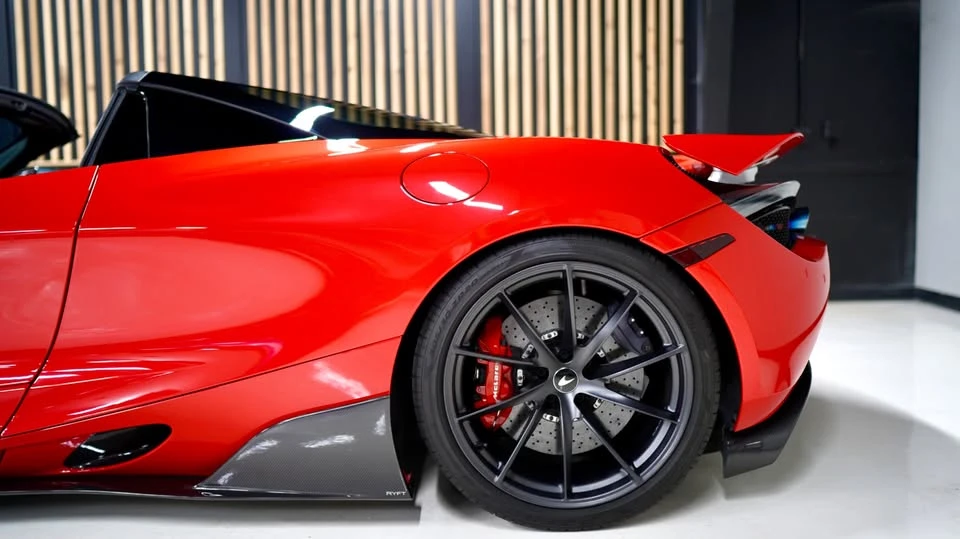 2022 McLaren 720S Spider - Image 7 of 20