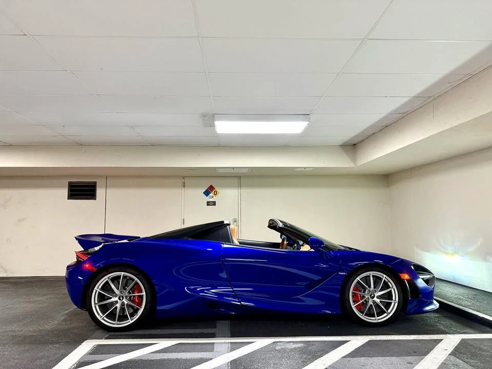 2022 McLaren 720S - Image 9 of 20