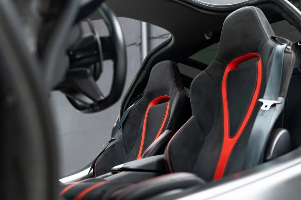 2022 McLaren 720S - Image 11 of 13
