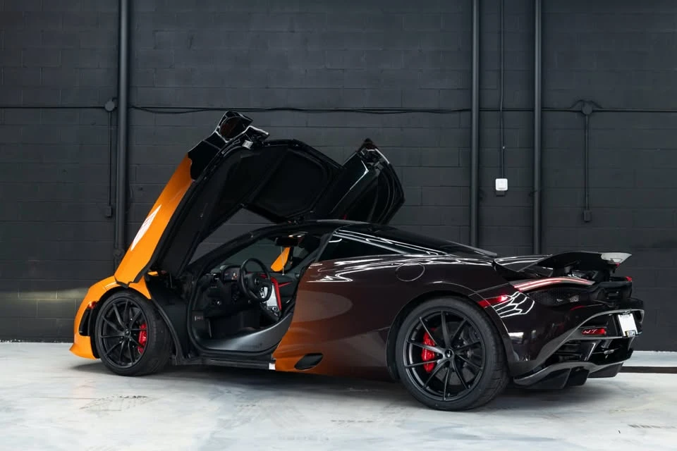2022 McLaren 720S - Image 6 of 13