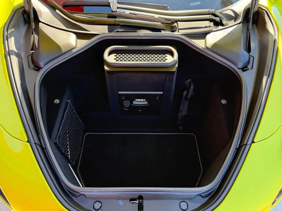 2022 McLaren 720S - Image 13 of 20