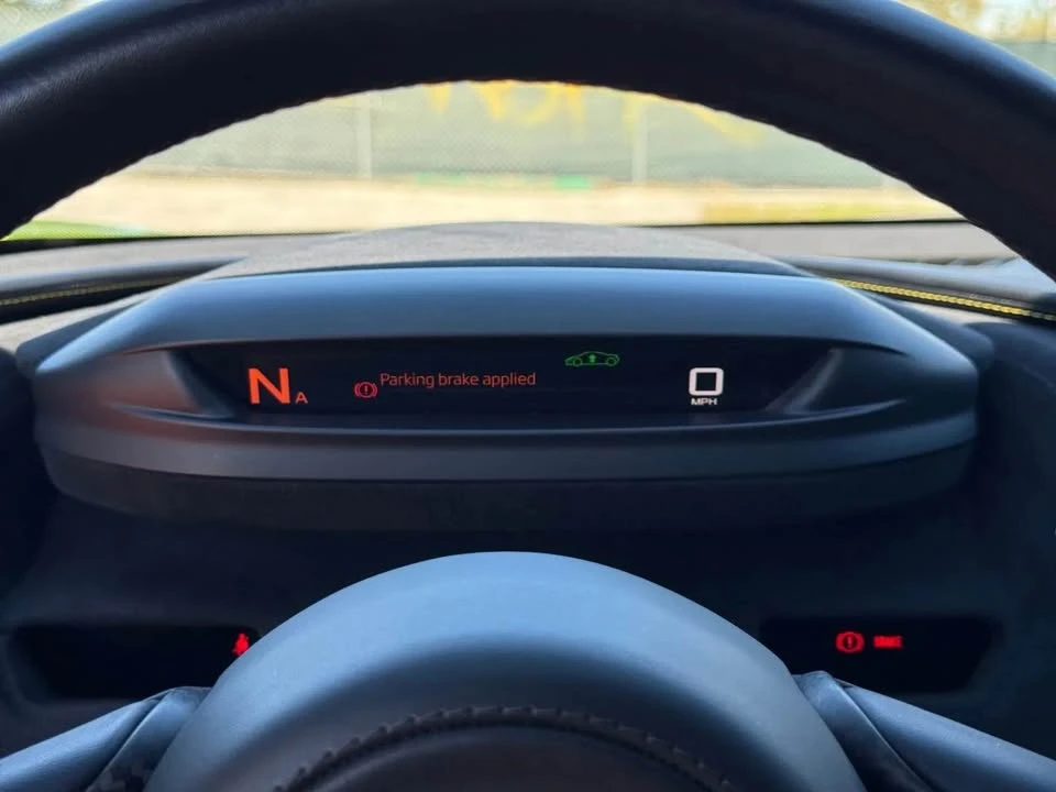 2022 McLaren 720S - Image 18 of 20