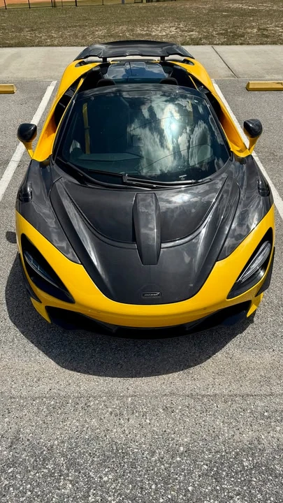 2022 McLaren 720S Spider - Image 18 of 20
