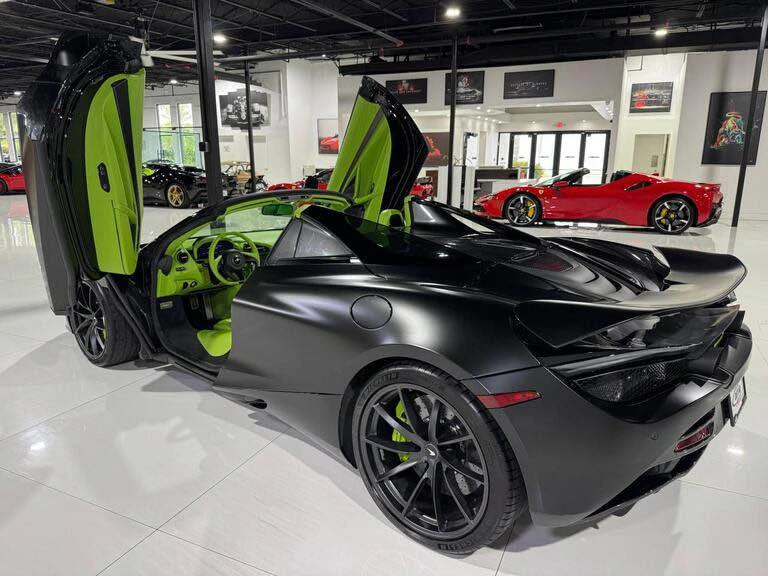 2022 McLaren 720S - Image 7 of 12