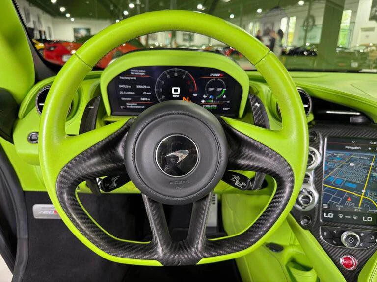 2022 McLaren 720S - Image 11 of 12