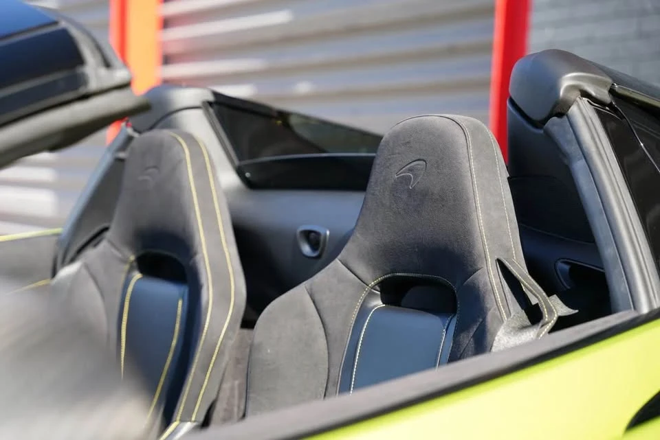 2022 McLaren 720S Spider - Image 9 of 15