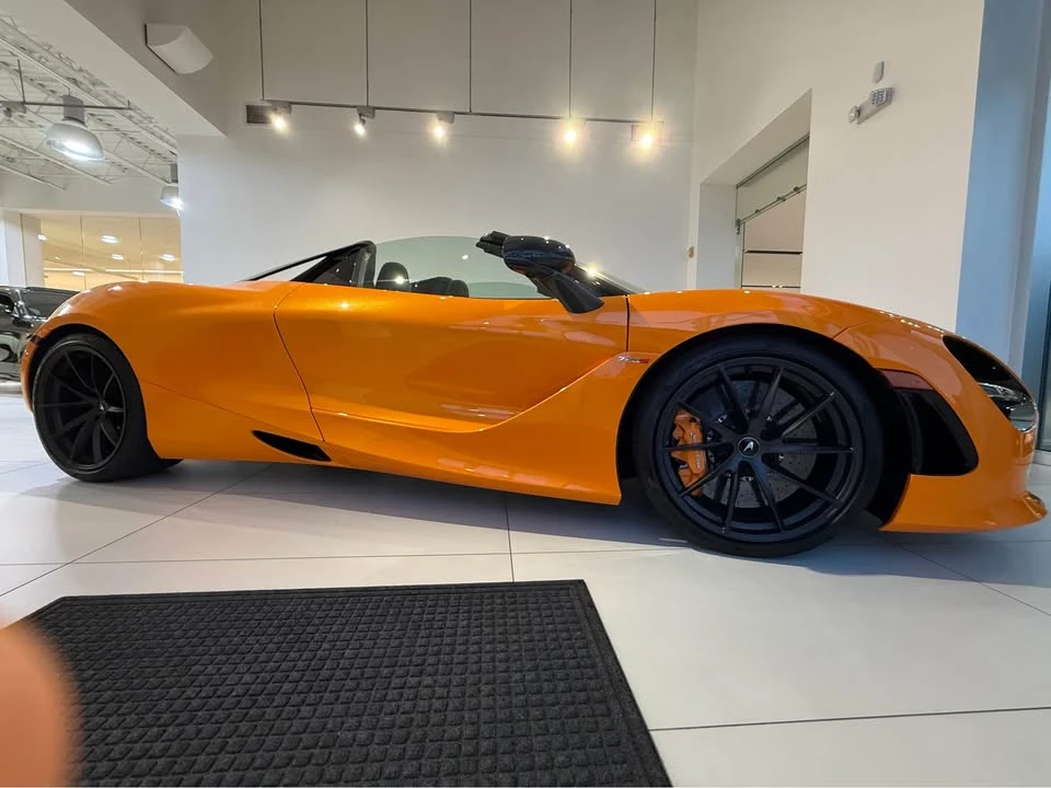 2022 McLaren 720S Spider - Image 3 of 18