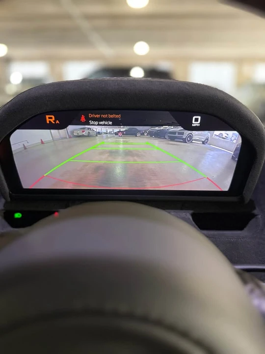 2022 McLaren 720S Spider - Image 14 of 18