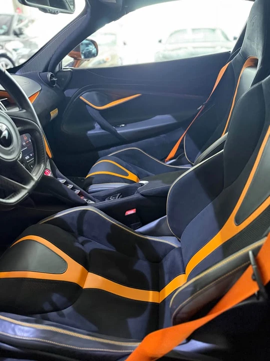 2022 McLaren 720S Spider - Image 16 of 18