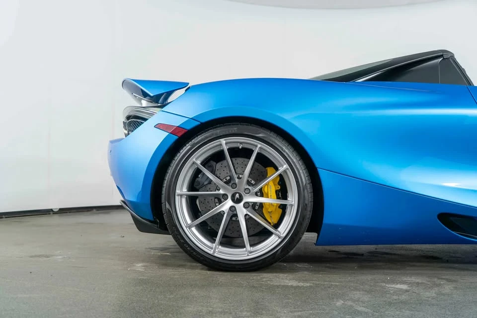2022 McLaren 720S Spider - Image 6 of 14