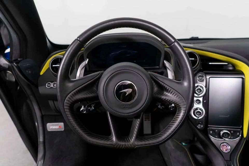 2022 McLaren 720S Spider - Image 10 of 14