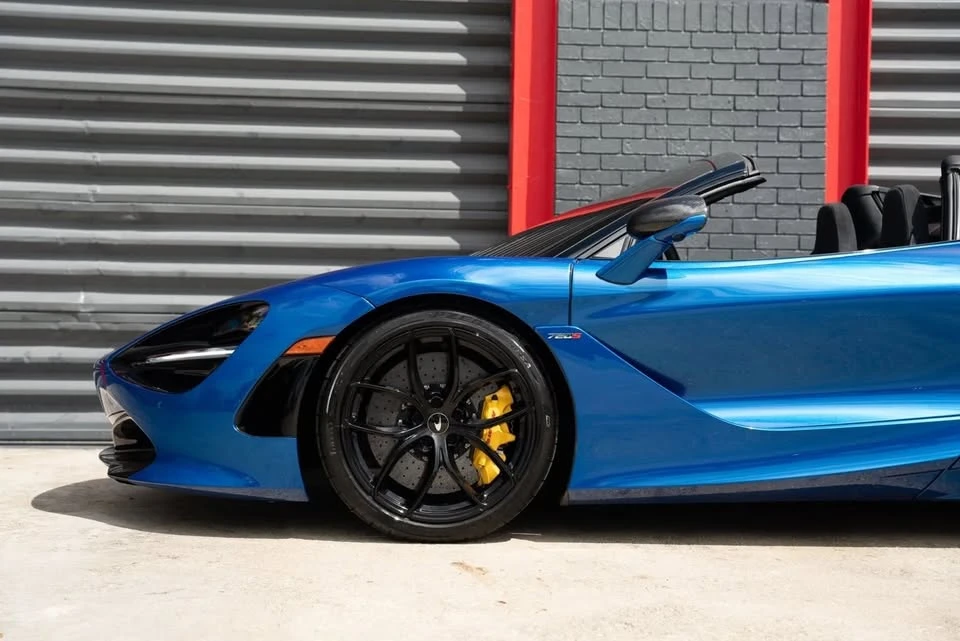 2022 McLaren 720S - Image 7 of 19