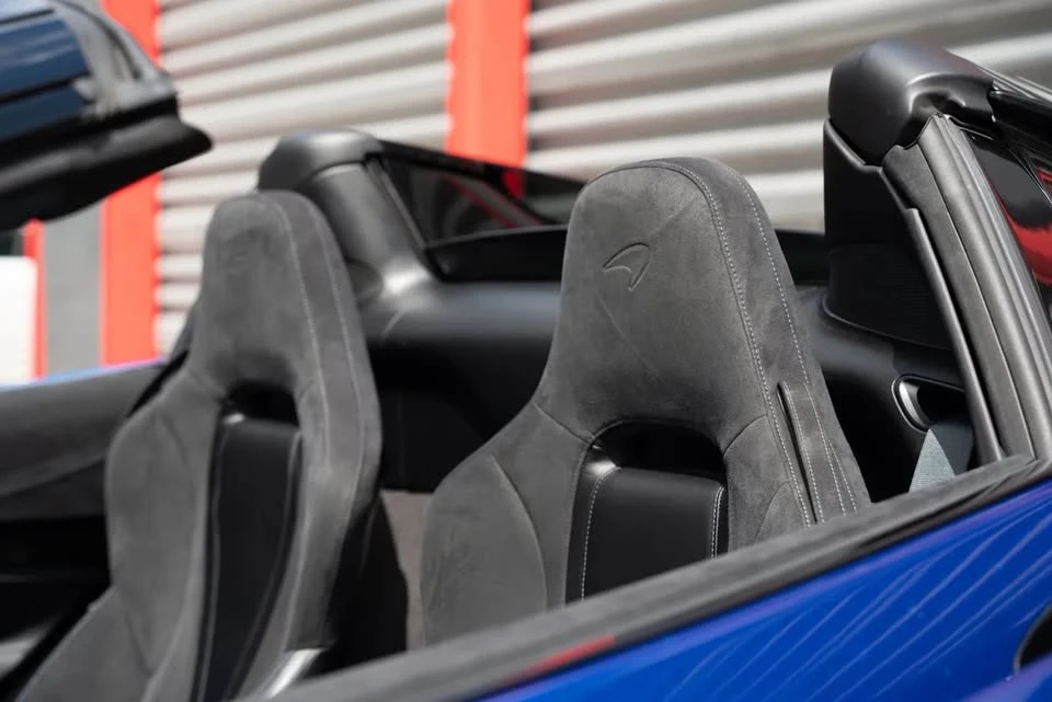 2022 McLaren 720S - Image 16 of 19
