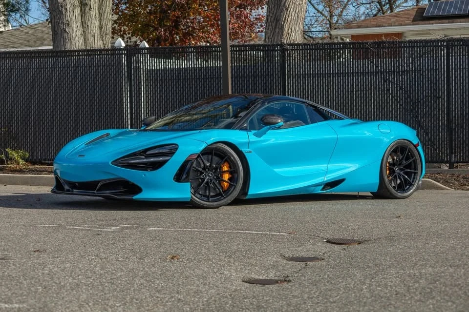 2022 McLaren 720S - Image 3 of 5