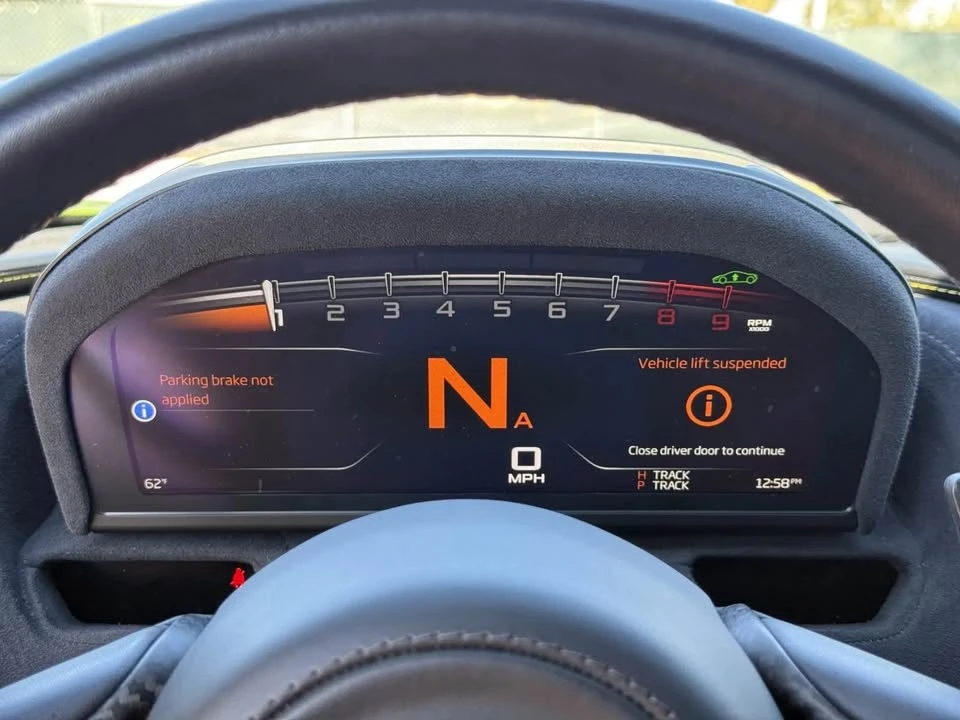 2022 McLaren 720S Spider - Image 3 of 18