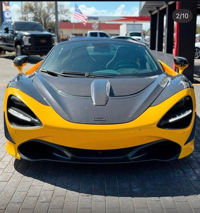 2022 McLaren 720S Spider - Image 2 of 10