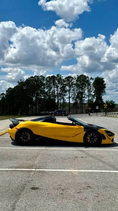 2022 McLaren 720S Spider - Image 7 of 16
