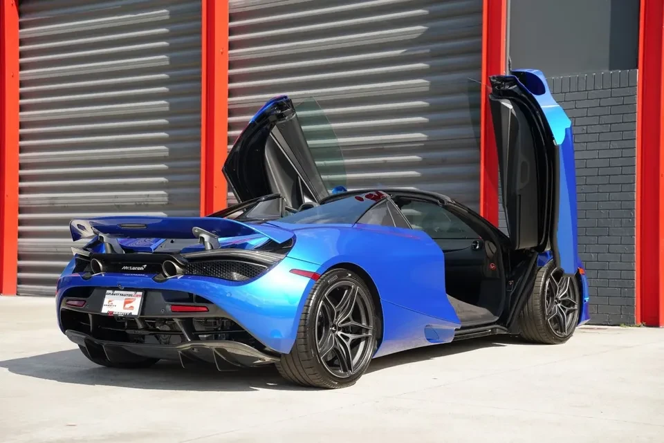 2022 McLaren 720S - Image 3 of 8