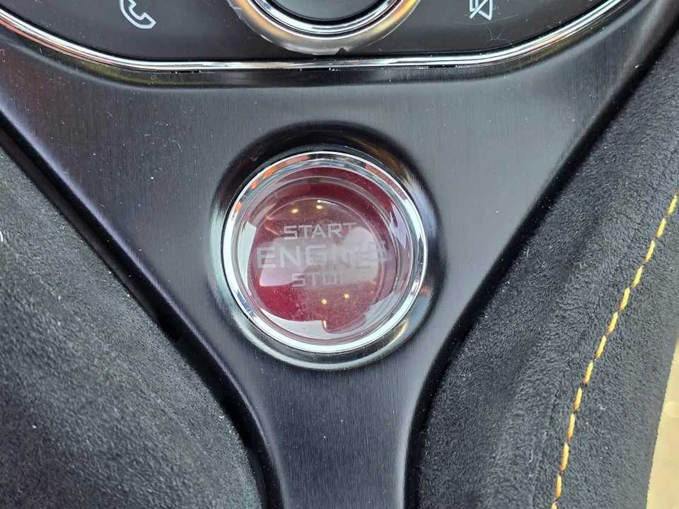 2022 McLaren 720S - Image 15 of 20
