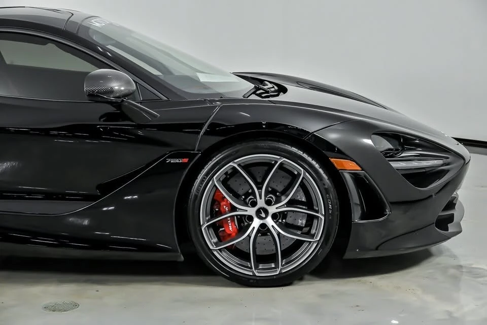 2022 McLaren 720S - Image 16 of 20